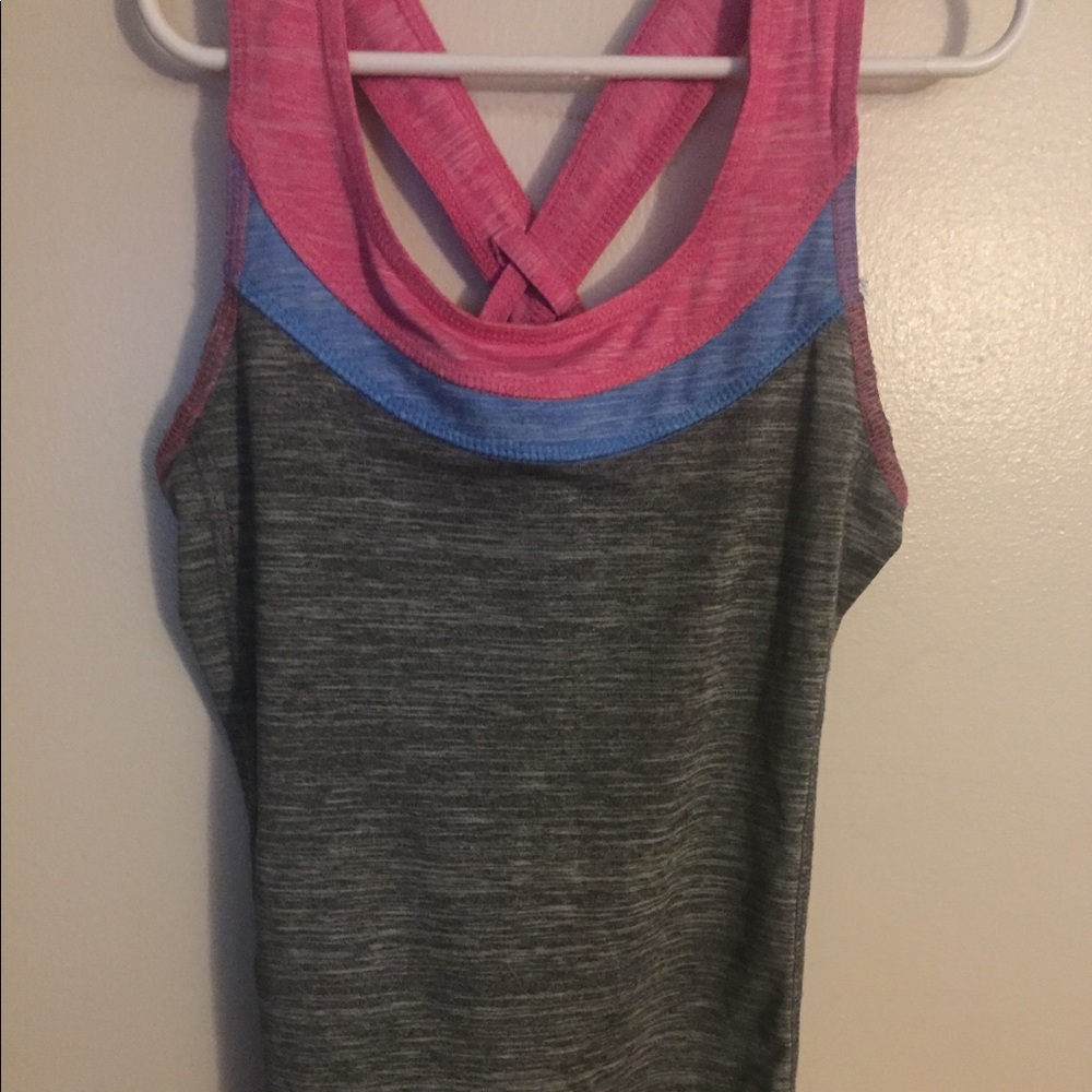 🪩Reebok tank